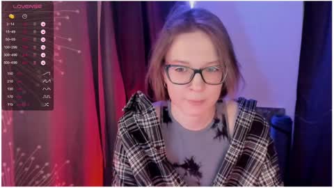 Roxy online show from February 6, 2025, 8:13 pm