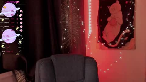 Roxy online show from September 25, 2025, 8:12 pm