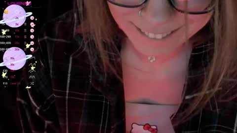 Roxy online show from April 1, 2026, 8:17 pm