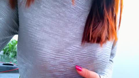 Snapshot of moon_blue222 chatting on December 19, 2024, 9:38 pm Tamara Bela your favorite lover from Colombia online show from December 19, 2024, 9:38 pm
