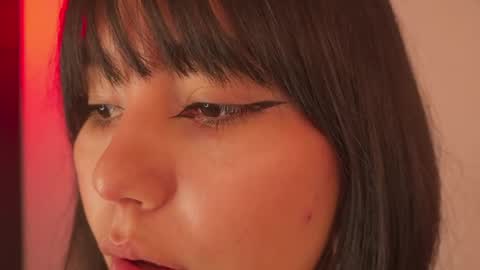 Im a independent model  Welcome online show from April 24, 2026, 4:42 pm