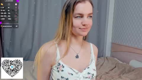 moon_puzzles online show from December 13, 2025, 7:53 pm