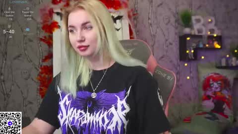 Emilia online show from October 26, 2025, 9:04 am