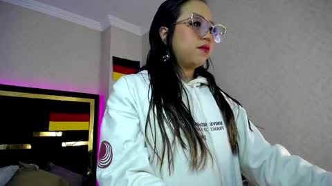 Moon Water   online show from October 3, 2025, 12:02 pm