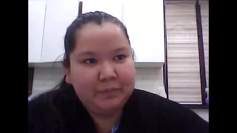 Snapshot of mooned_astrid chatting on November 4, 2025, 5:56 pm mooned_astrid online show from November 4, 2025, 5:56 pm