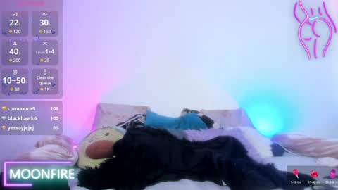 Snapshot of moonfiredance chatting on December 12, 2024, 1:49 pm Nicky  online show from December 12, 2024, 1:49 pm