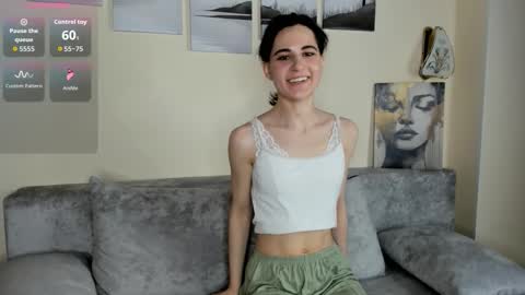 Snapshot of moongrove chatting on February 1, 2026, 1:31 pm Eva online show from February 1, 2026, 1:31 pm