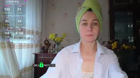 Snapshot of moonlight_88888 chatting on October 12, 2025, 9:19 am Moonlight 88888 online show from October 12, 2025, 9:19 am