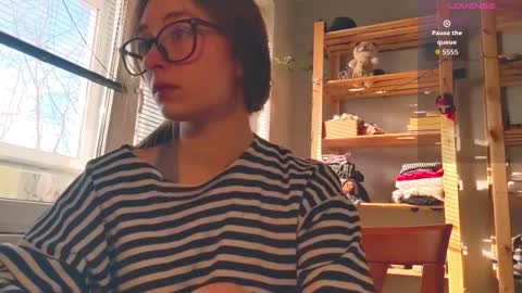 Snapshot of moonlight__lovers chatting on March 4, 2026, 2:12 pm Dana online show from March 4, 2026, 2:12 pm