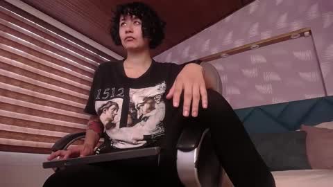 Michelle online show from February 9, 2025, 1:14 pm