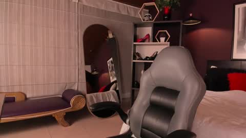 Michelle online show from February 19, 2026, 12:01 pm