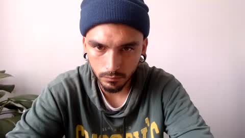 Snapshot of morbidangel08 chatting on August 7, 2026, 6:10 pm Abelardo online show from August 7, 2026, 6:10 pm
