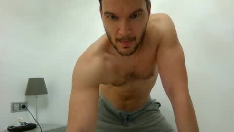 Snapshot of morbosogym27 chatting on February 9, 2026, 7:45 am morbosogym27 online show from February 9, 2026, 7:45 am
