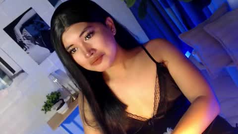 Snapshot of morenaaries12 chatting on February 17, 2026, 8:11 am MIA online show from February 17, 2026, 8:11 am