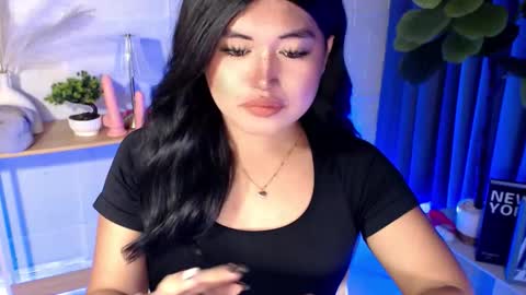 Snapshot of morenaaries12 chatting on February 27, 2026, 9:09 am MIA online show from February 27, 2026, 9:09 am