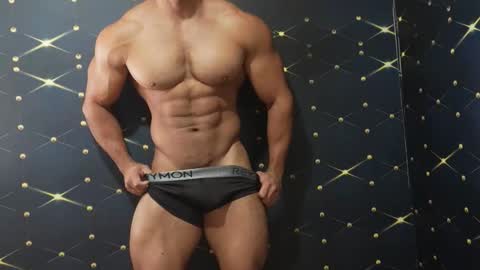 Snapshot of moreno1muscular chatting on September 12, 2025, 1:00 pm moreno1muscular online show from September 12, 2025, 1:00 pm