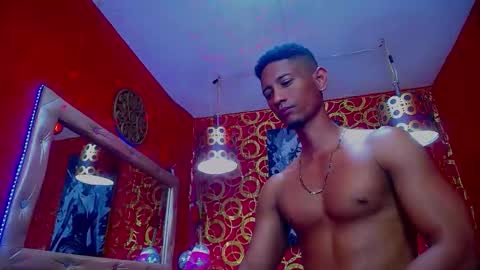 Snapshot of morenoblack23cm chatting on November 28, 2025, 1:30 am duohot23 online show from November 28, 2025, 1:30 am