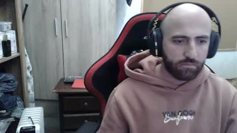 alejo online show from November 28, 2025, 9:50 pm