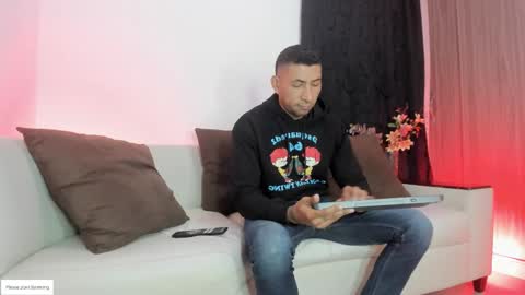 Snapshot of morganandmegan01 chatting on February 24, 2026, 10:46 am online show from February 24, 2026, 10:46 am