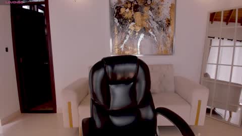 Morgan Hicks online show from September 30, 2025, 6:57 pm