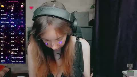 Lisa 3 online show from November 30, 2025, 2:26 am