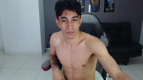 Snapshot of morrison_jimm chatting on February 20, 2026, 6:19 am santii online show from February 20, 2026, 6:19 am