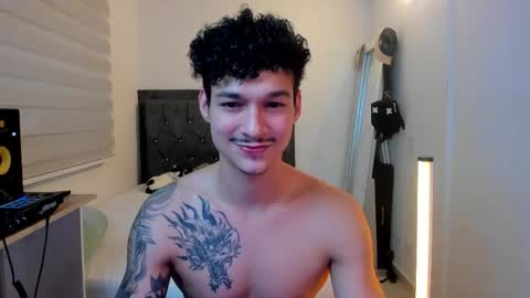 Snapshot of morthy_downey chatting on May 18, 2026, 5:13 am Morthy online show from May 18, 2026, 5:13 am