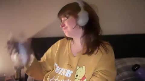 Snapshot of mossy_mommy chatting on March 13, 2026, 1:23 am Mossy Mommy online show from March 13, 2026, 1:23 am