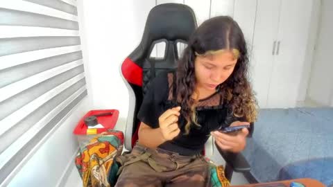 Snapshot of motadandcalis chatting on June 8, 2026, 10:10 pm ig motasandcalis online show from June 8, 2026, 10:10 pm