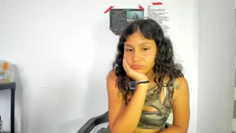 Snapshot of motasandcalis chatting on May 7, 2026, 10:26 pm Mollys online show from May 7, 2026, 10:26 pm