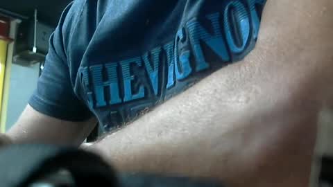 Snapshot of motofann2 chatting on July 7, 2026, 3:27 pm motofann2 online show from July 7, 2026, 3:27 pm