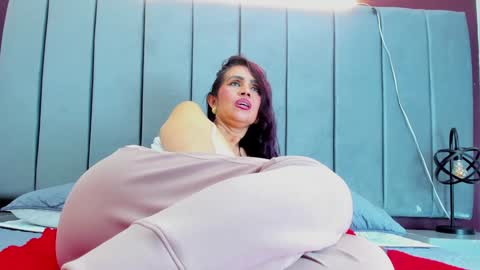 Snapshot of moxa_hot chatting on December 26, 2024, 5:08 pm moxa hot online show from December 26, 2024, 5:08 pm