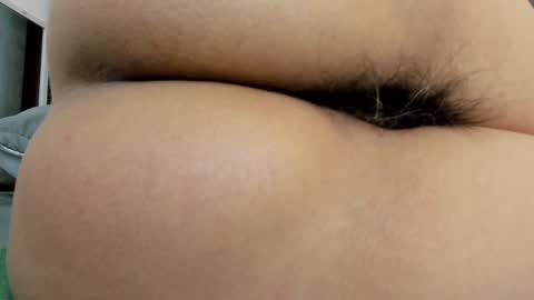 Snapshot of moxa_hot chatting on January 10, 2025, 5:56 pm moxa hot online show from January 10, 2025, 5:56 pm