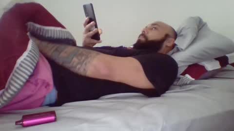 Mr8 online show from January 10, 2025, 8:04 pm