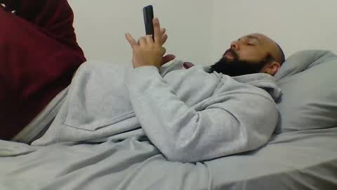 Mr8 online show from January 12, 2025, 2:14 am