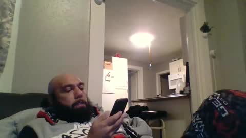 Mr8 online show from November 26, 2025, 10:11 pm