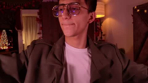 Mr Evans online show from December 3, 2024, 1:43 pm