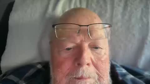 Jess online show from October 15, 2025, 8:31 pm