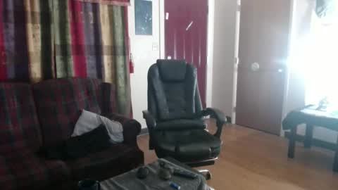 Snapshot of mr_happy12 chatting on January 25, 2025, 1:21 am mr_happy12 online show from January 25, 2025, 1:21 am