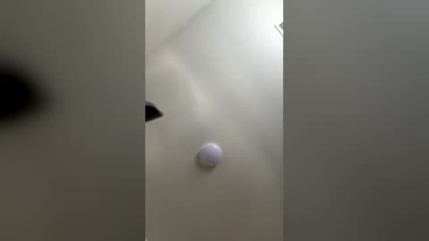 Hunter online show from March 5, 2026, 10:06 pm