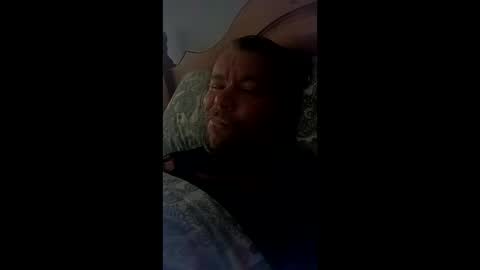 mr_i_ online show from May 1, 2026, 7:57 am