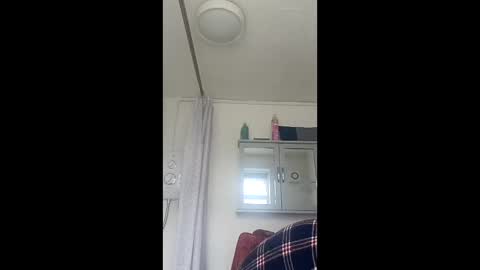 Snapshot of mr_i_ chatting on May 15, 2026, 8:54 am mr_i_ online show from May 15, 2026, 8:54 am