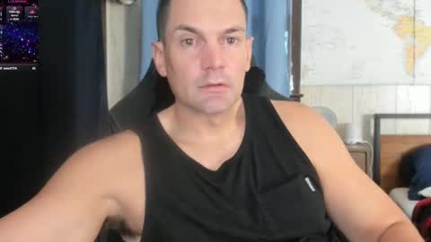 Cam online show from October 13, 2025, 5:02 pm