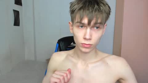 Snapshot of mr_makentoshi chatting on February 18, 2025, 10:05 am Makentoshi online show from February 18, 2025, 10:05 am