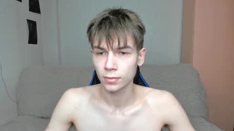 Snapshot of mr_makentoshi chatting on February 23, 2025, 3:08 pm Makentoshi online show from February 23, 2025, 3:08 pm