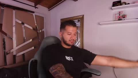 MIKEE online show from September 23, 2025, 3:09 am