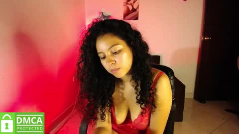 Mr  Mrs Curie online show from January 26, 2025, 1:20 am