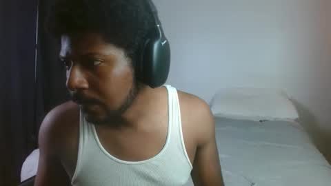 mr_nobody_100 online show from October 13, 2025, 3:39 am