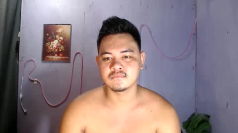 Snapshot of mr_olivercummerx chatting on May 31, 2026, 7:37 am mr_olivercummerx online show from May 31, 2026, 7:37 am