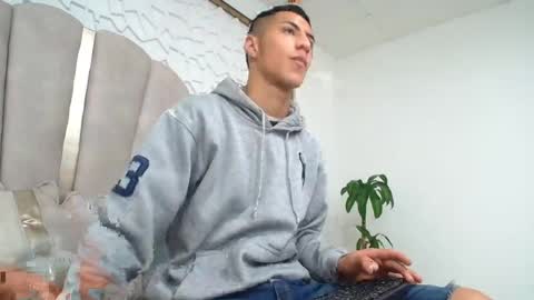 Snapshot of mr_porn_9 chatting on April 20, 2026, 12:30 pm Mr Porn online show from April 20, 2026, 12:30 pm